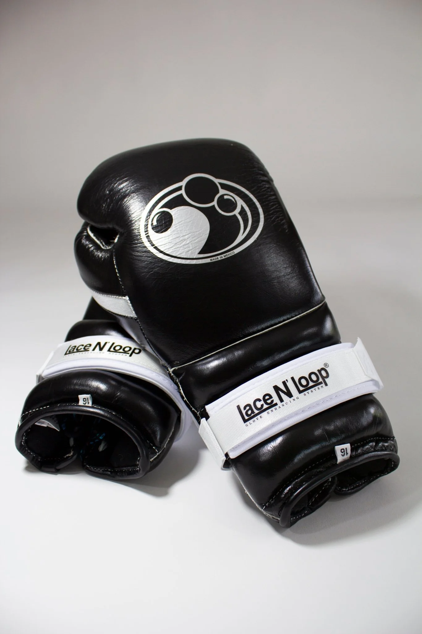 Super-White (black logo) Lace N Loop Straps (Pair) - Image 3